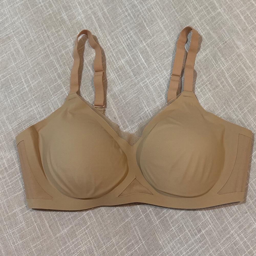 NWT Honey Love Bra